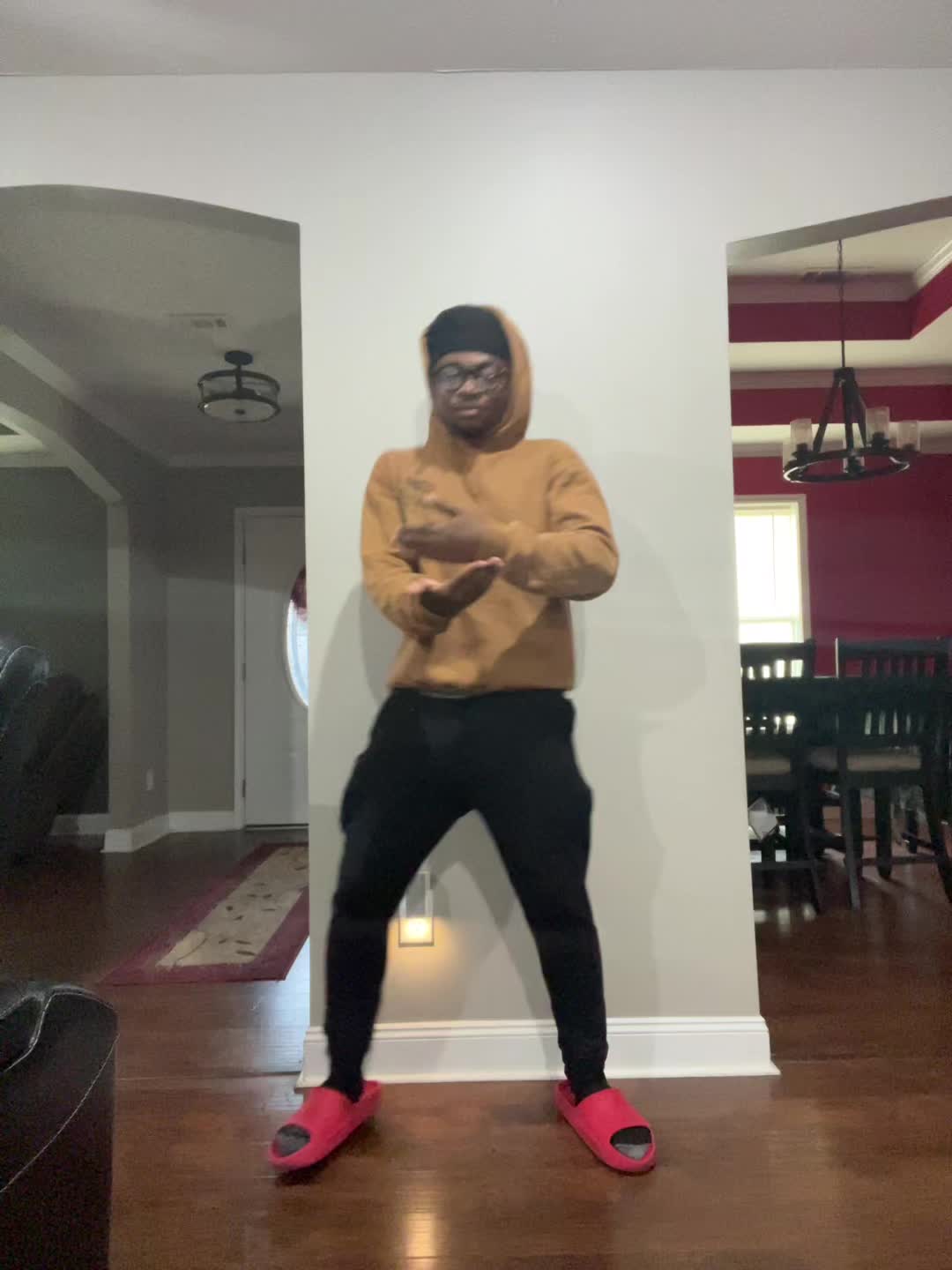 @LT3