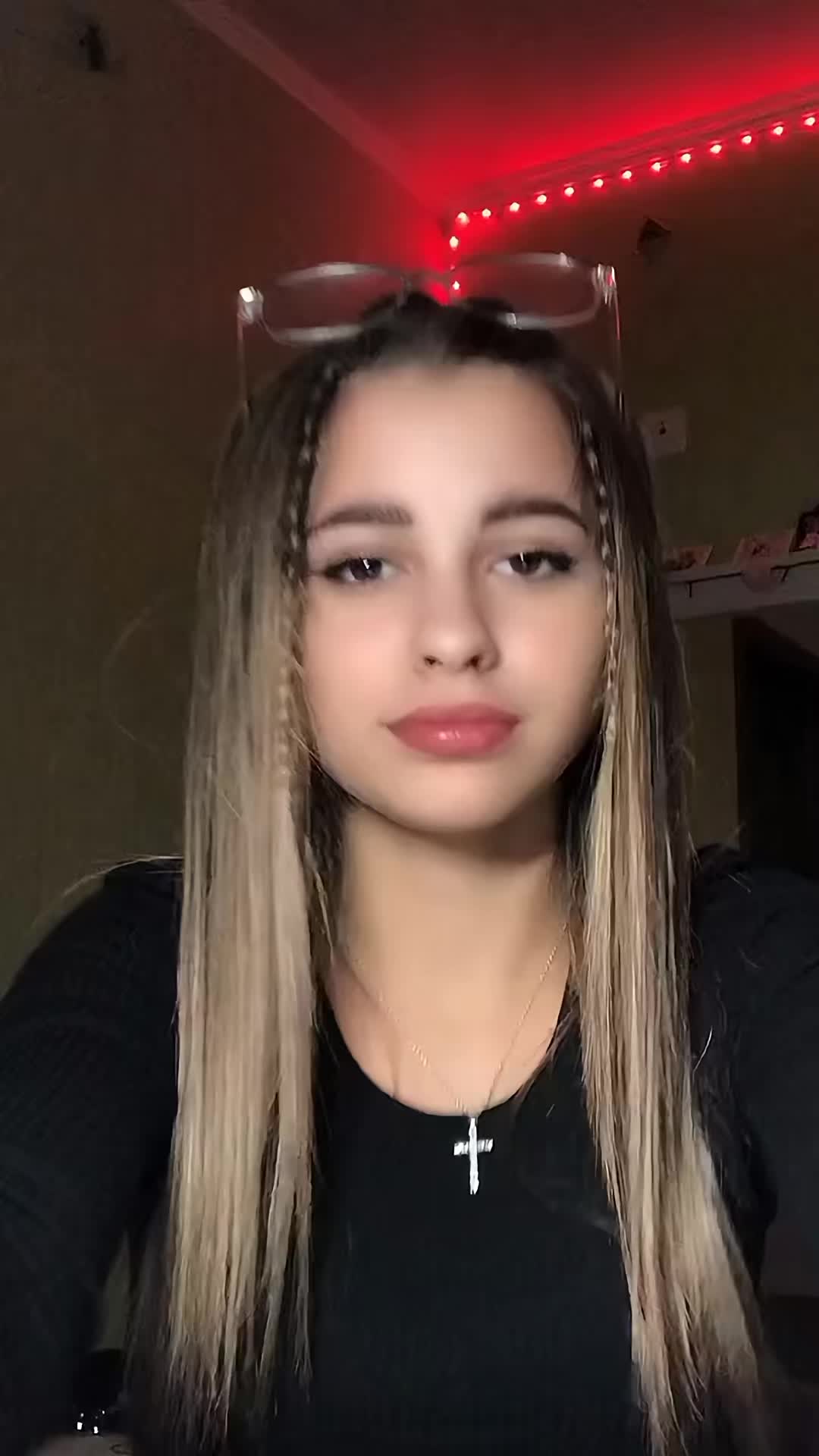 @Бейбик🧸🎀