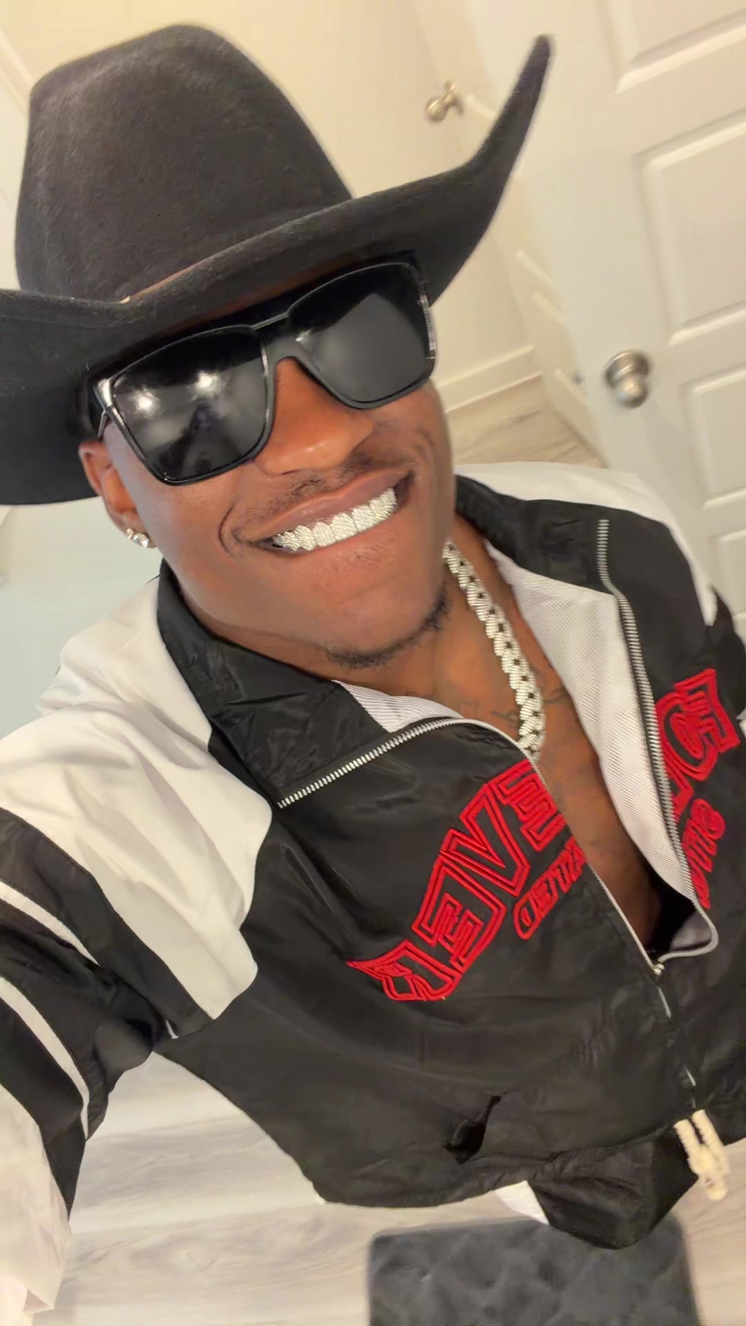 @🤠Therealjkel🤠