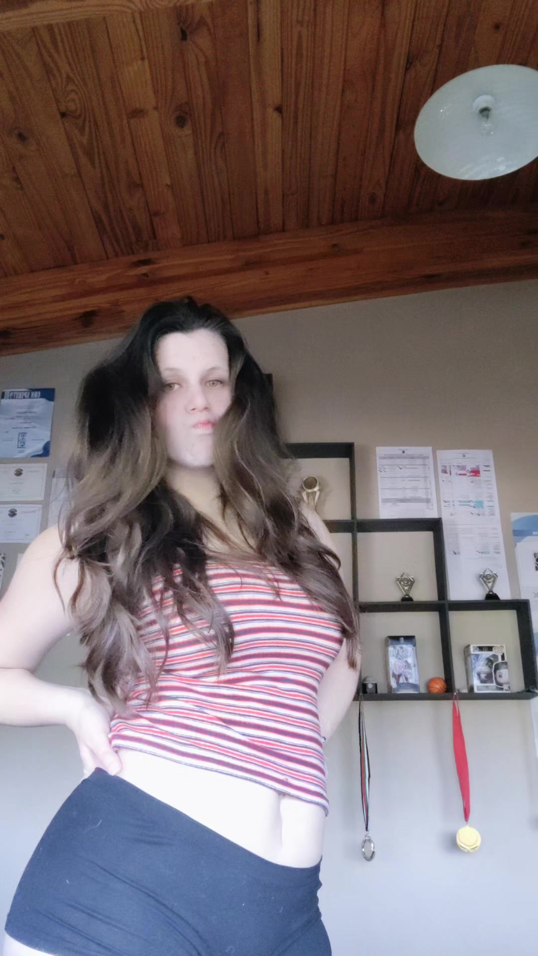 @not_bella