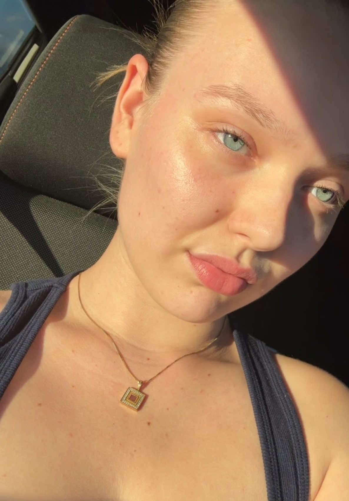 @nia👸🏼