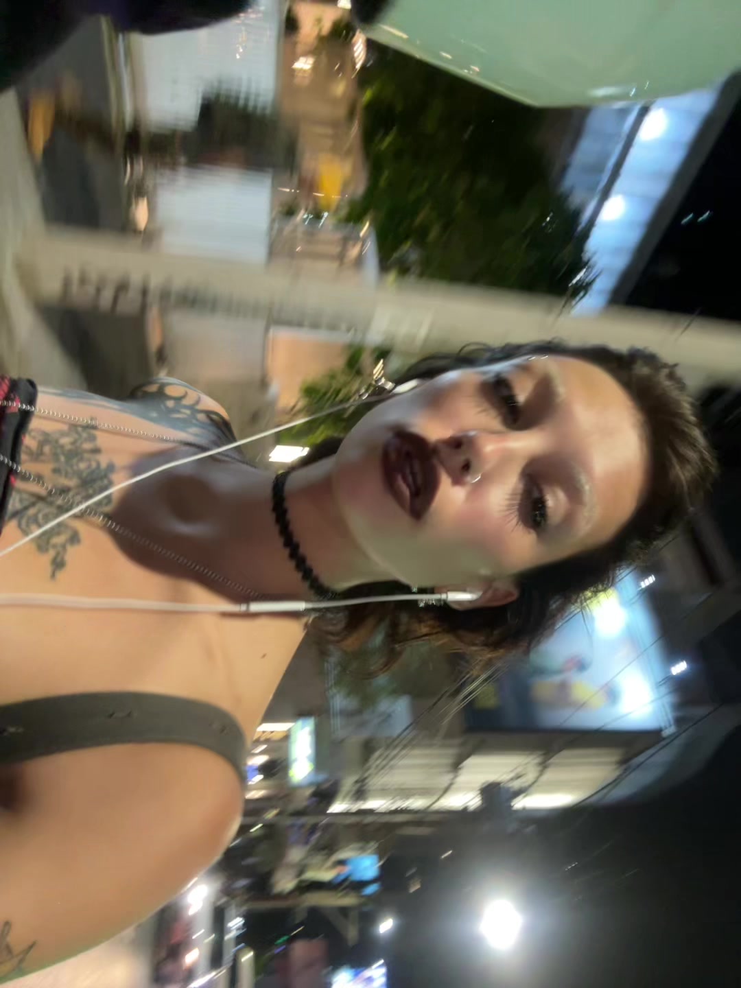 @froggydizz