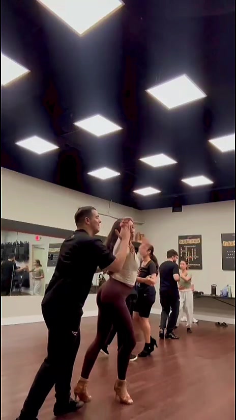 @Salsa Dance Society