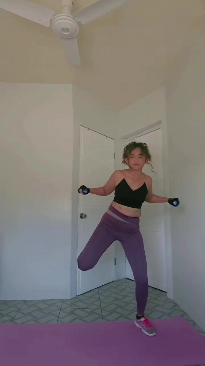 @Kerstin Melonne Melindo ♏
