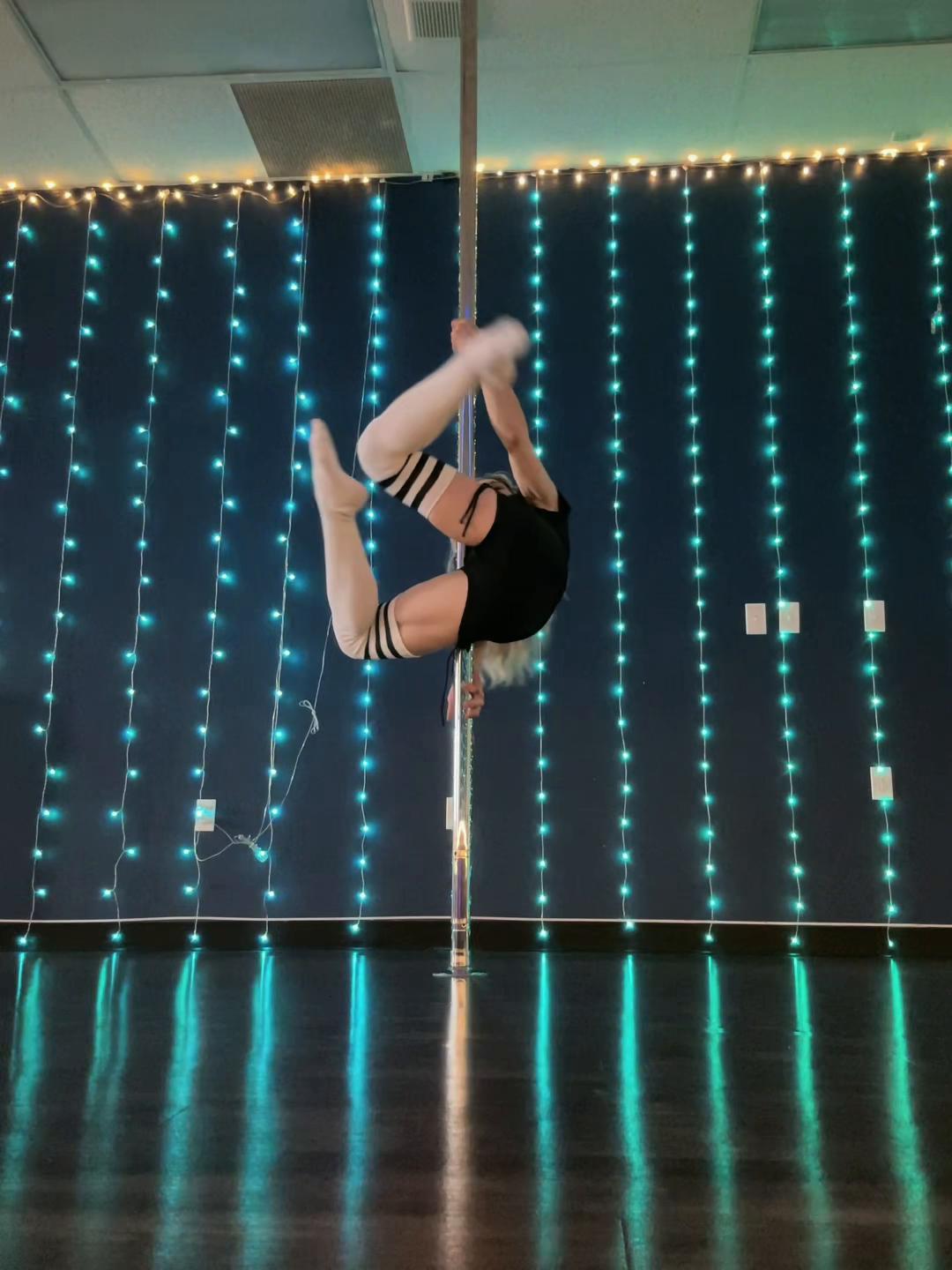 @Gemini Pole Fitness