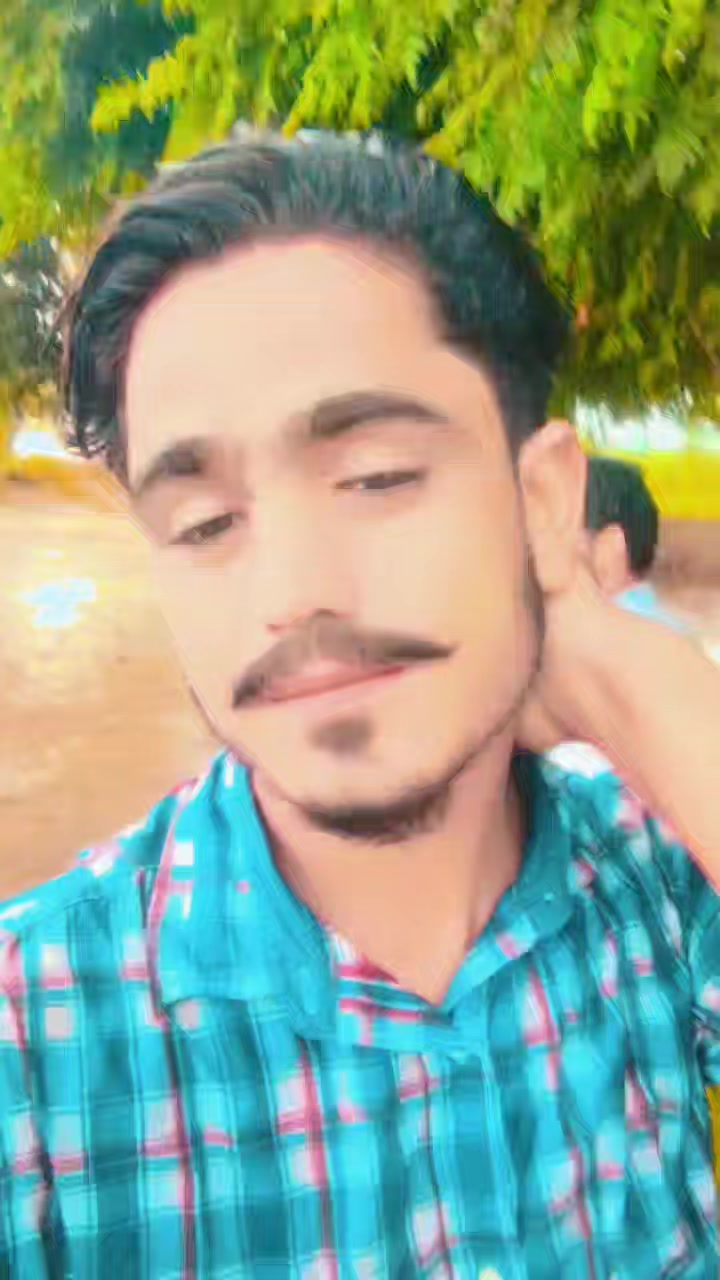 @DiMpLE-BoY