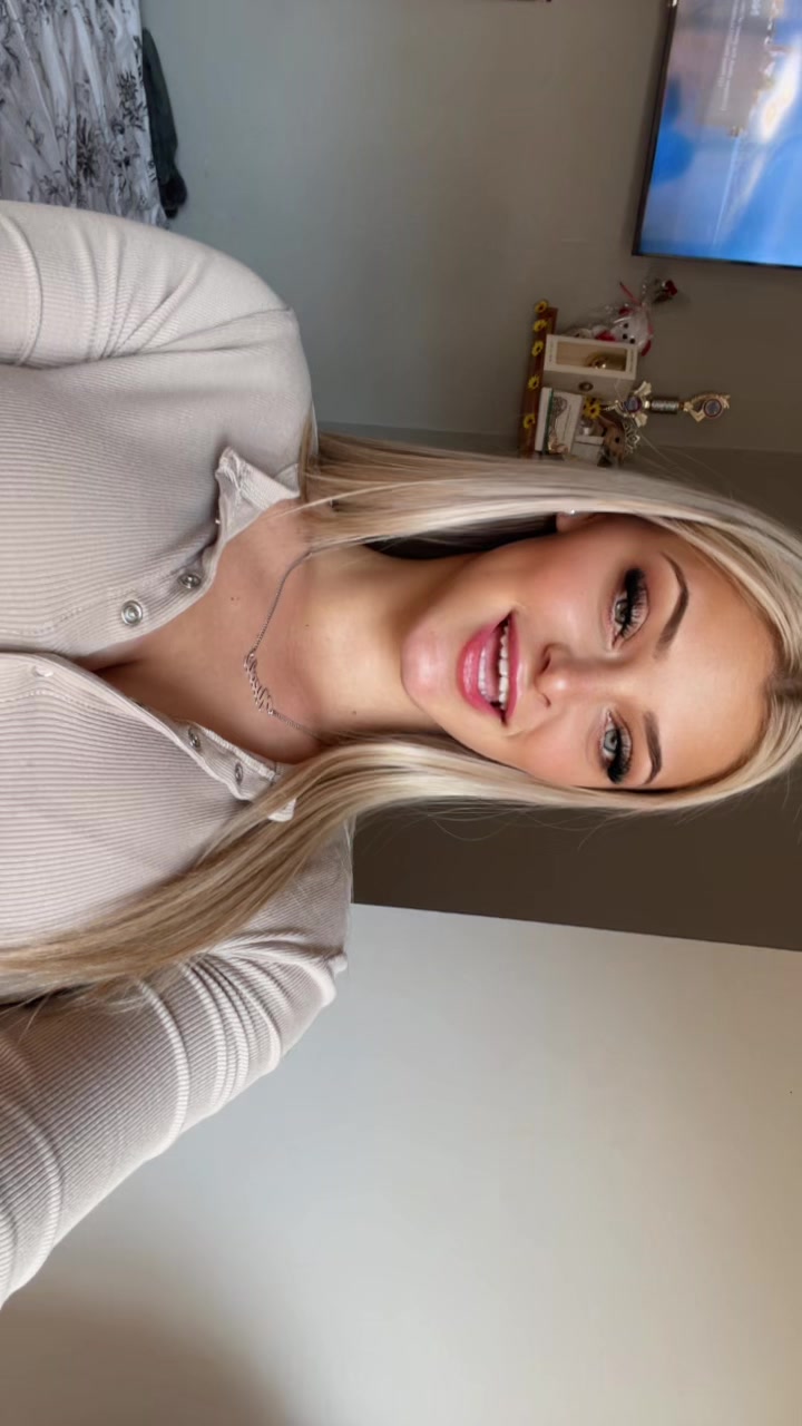 @Nicole🩵
