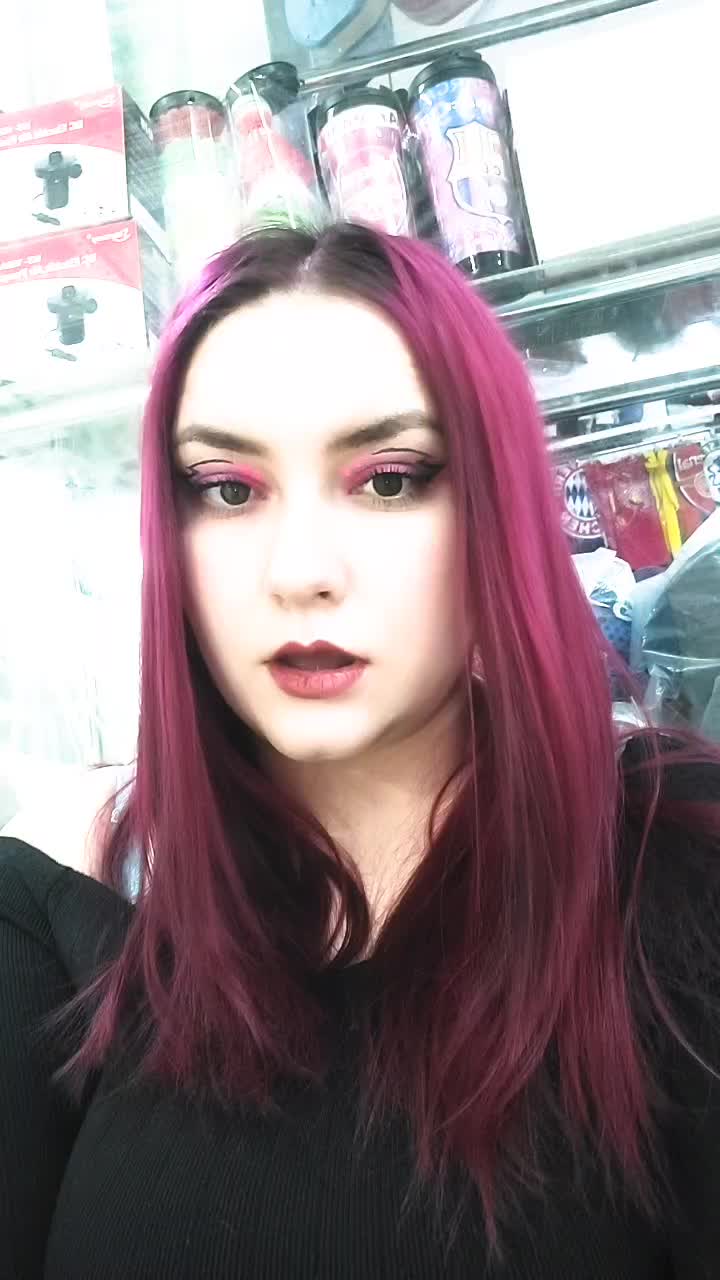 @Ведьмочка 😈