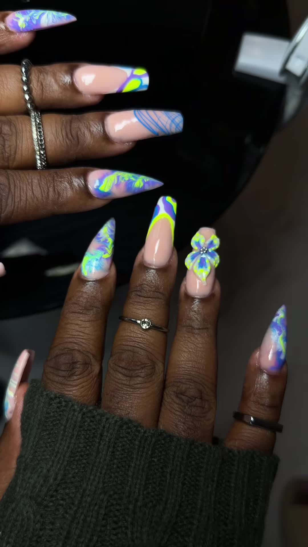 @GottaLuvNails