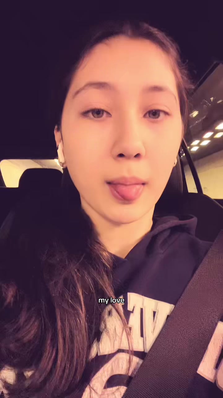 @vladikson_