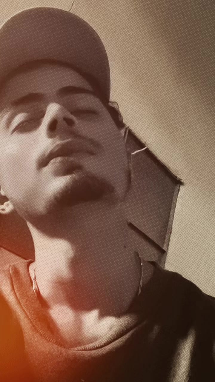 @💔𝓐𝓛𝓞𝓝𝓔💔