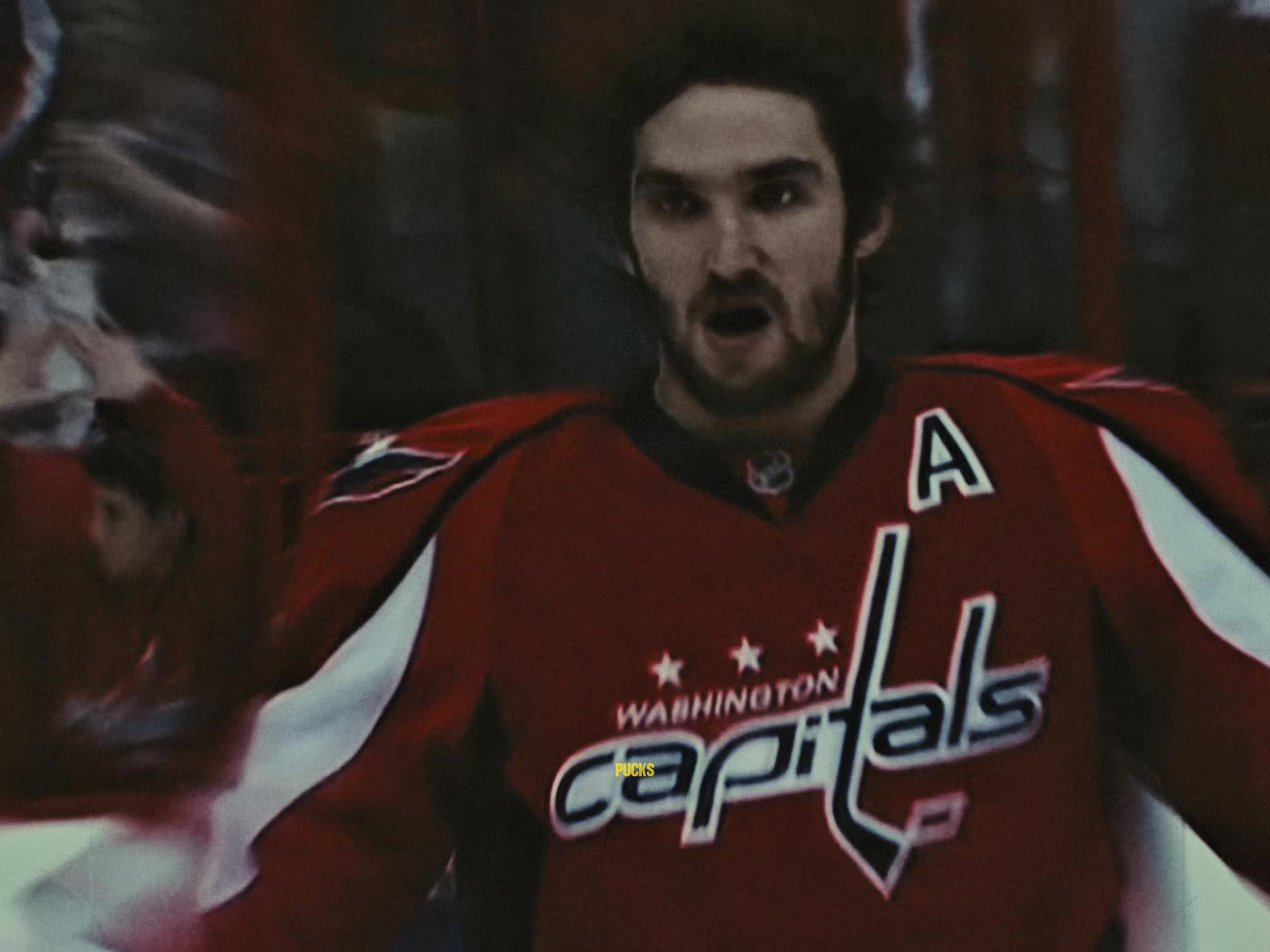 @pucks