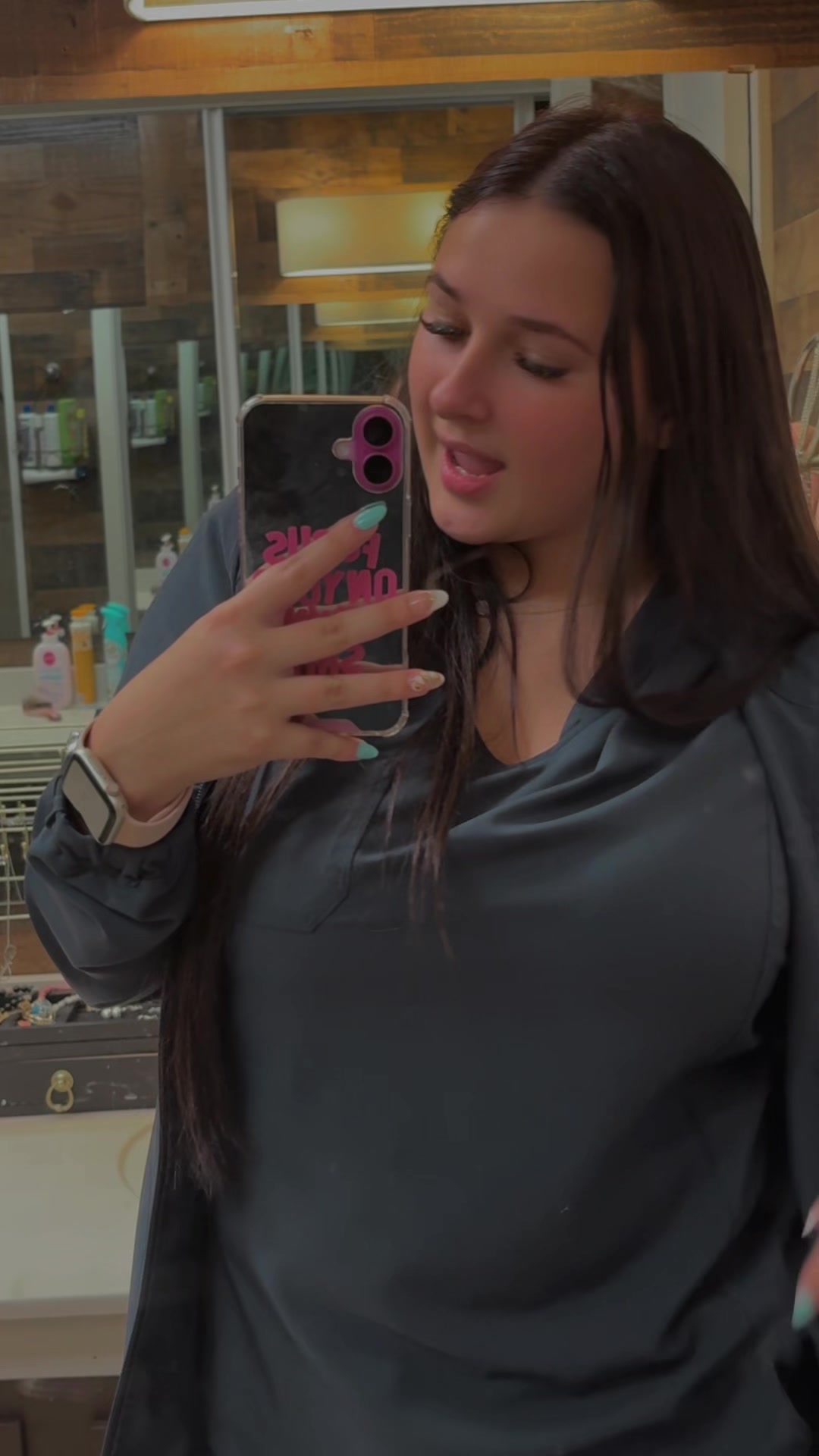 @chloe_rae25
