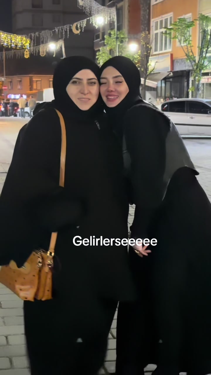 @B&uuml;şra Irem Tirindaz