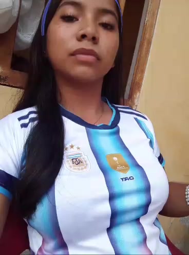 @𝓛𝓪𝓾𝓻𝓪𝓪 .
