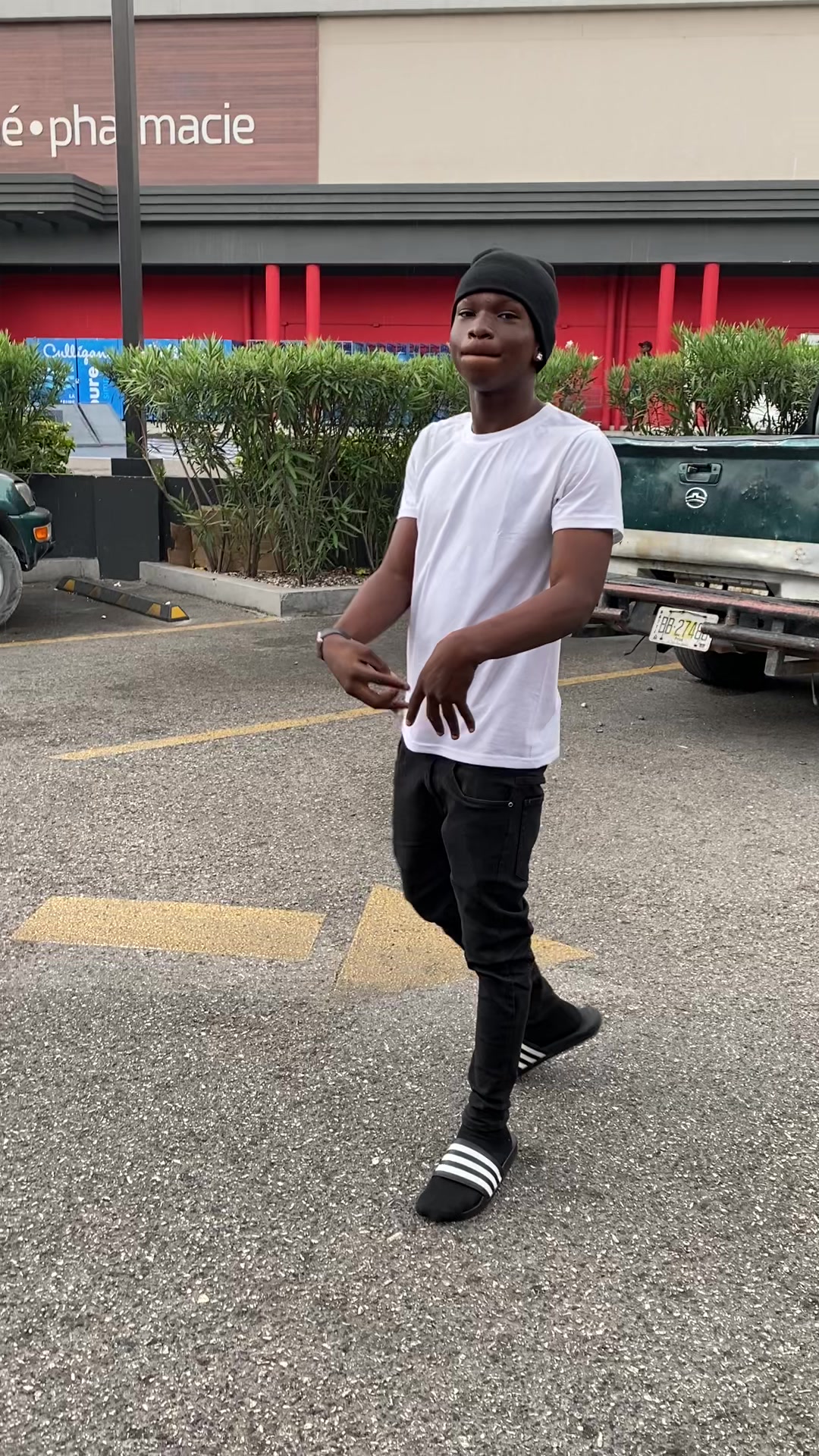 @lil_veteran_plug_Ynw⚰️🖤
