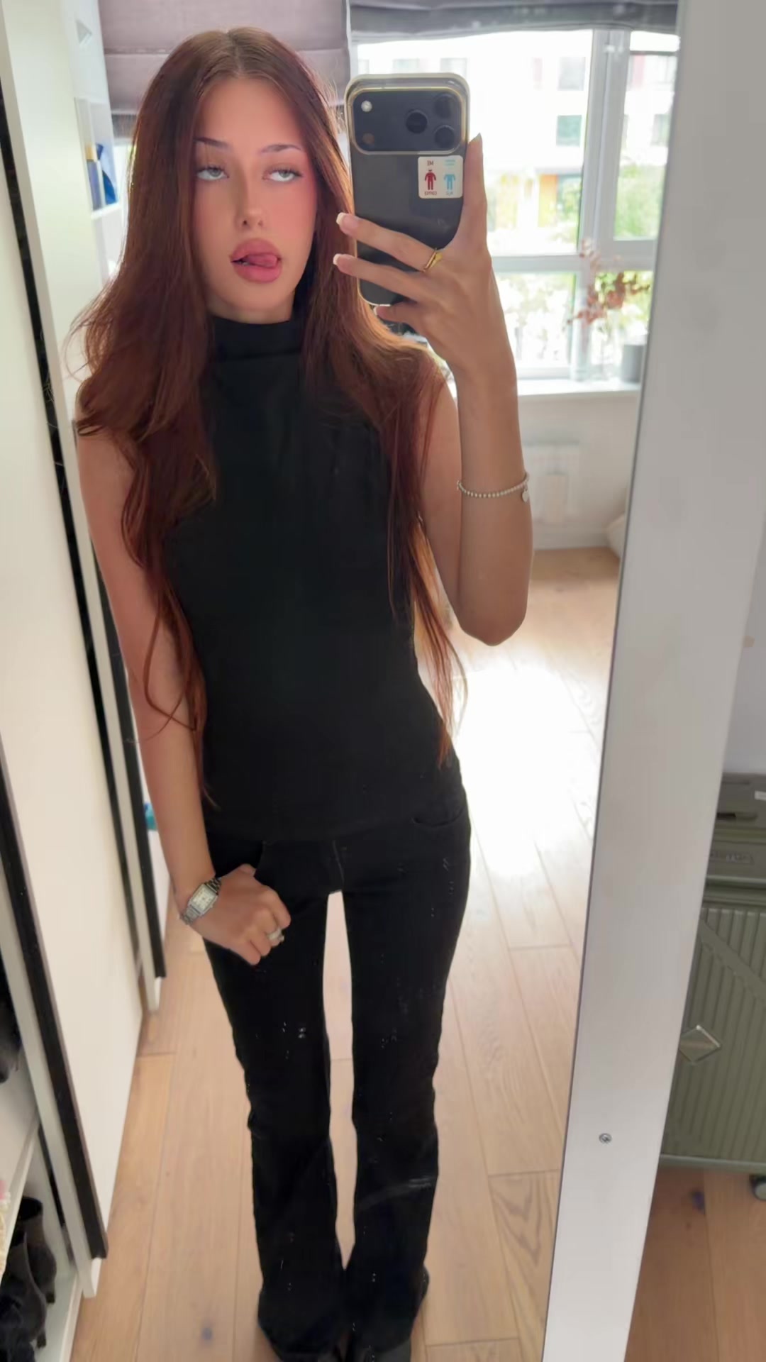 @мур