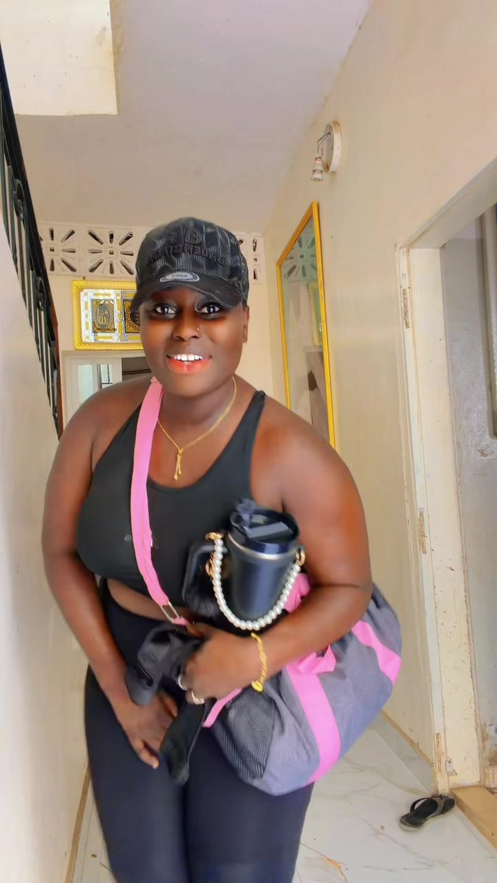 @Bbmita saliou linternational🥳