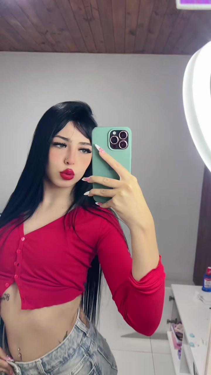 @magalujazmin 🫦