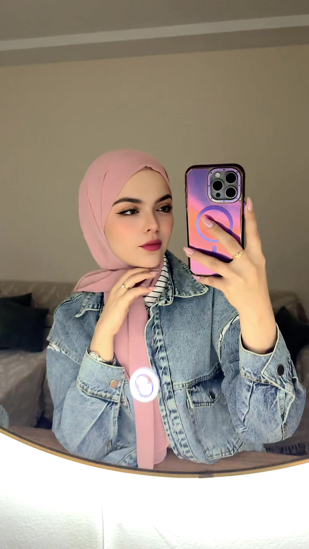 @mouna g'harbi