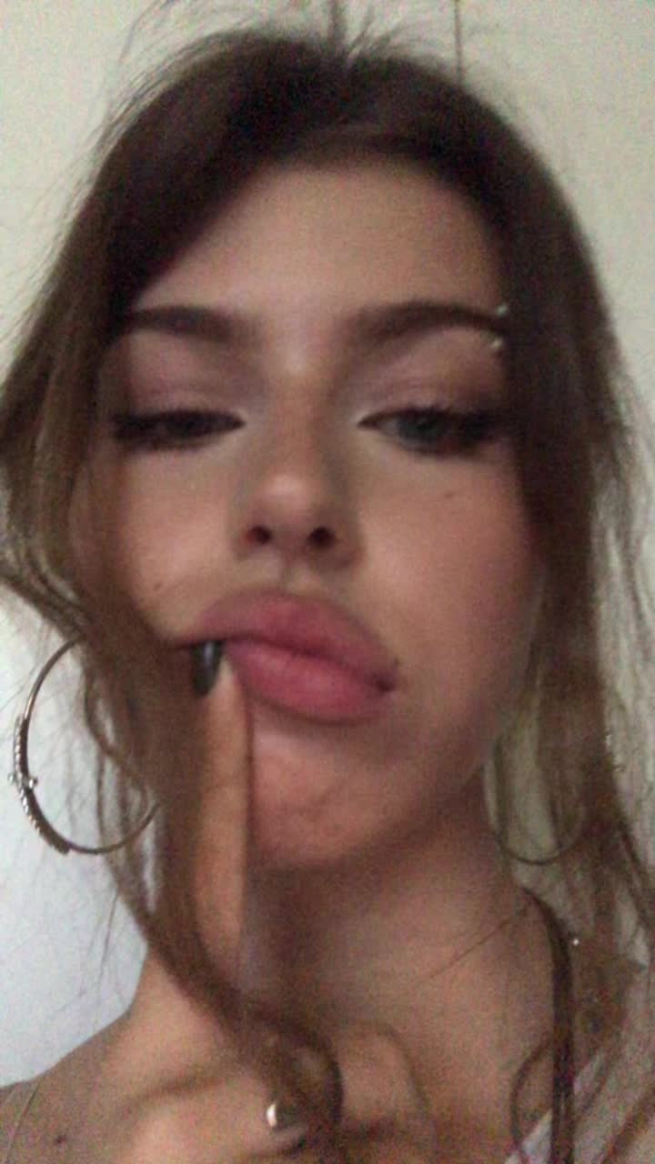 @Mayka
