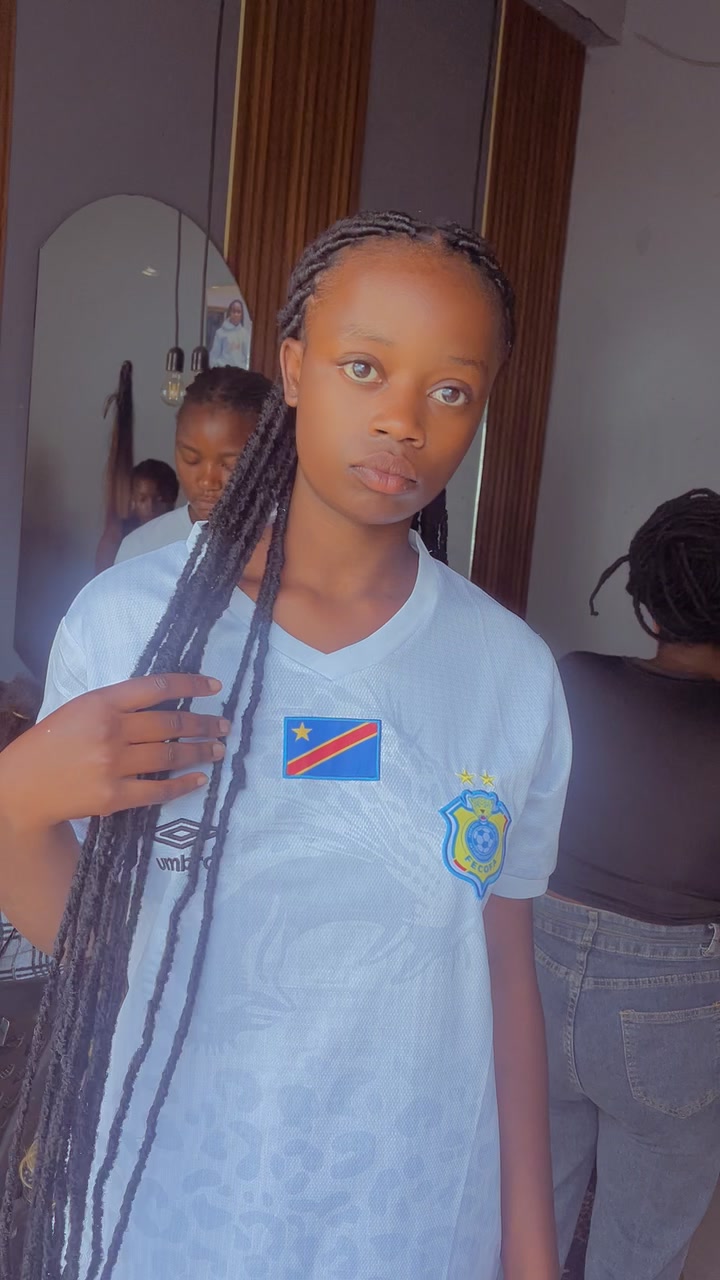 @Charlie coiffure 😘