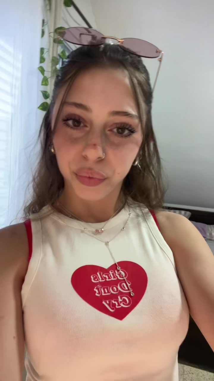 @ella_spammm2011