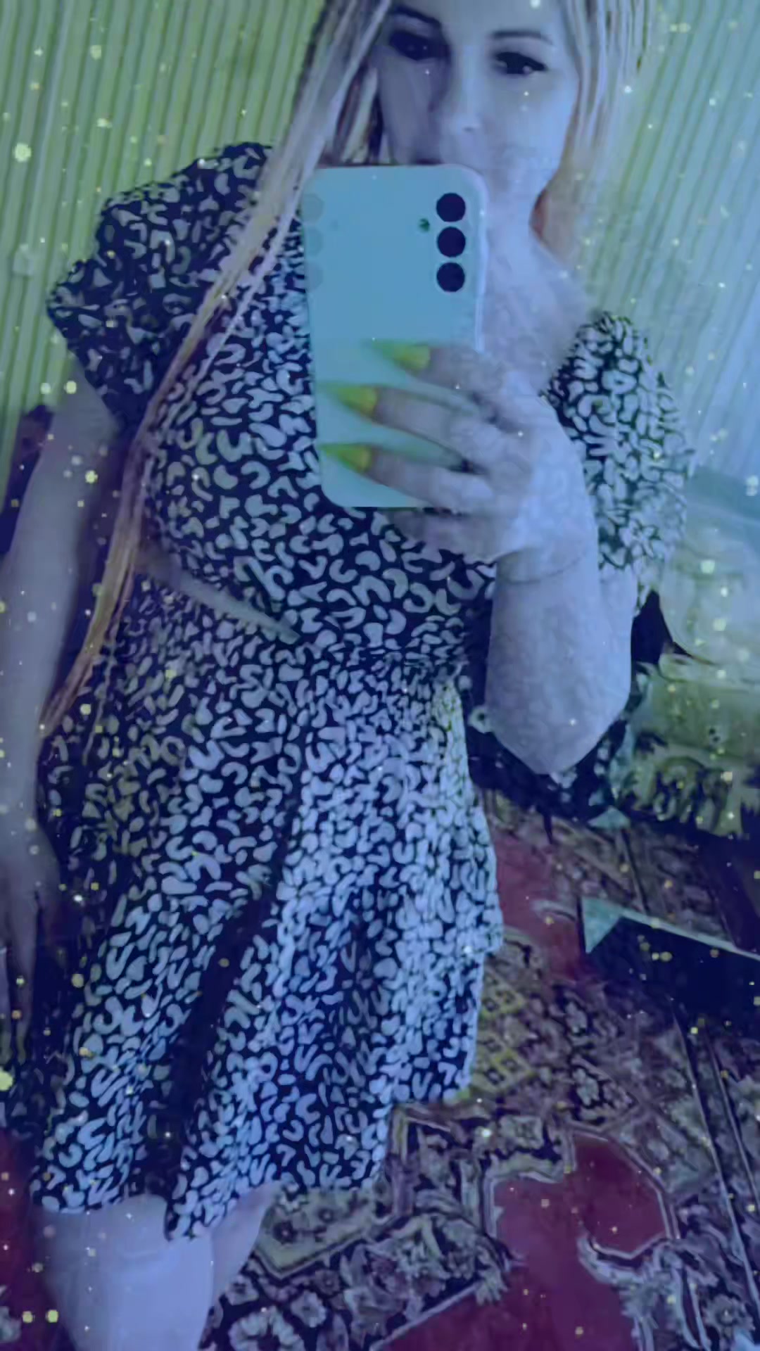 @Гэл(✿◠‿◠)