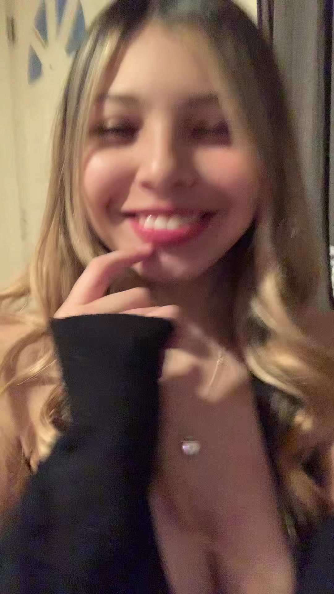 @𝒞𝒶𝓂𝒾𝓁𝒶