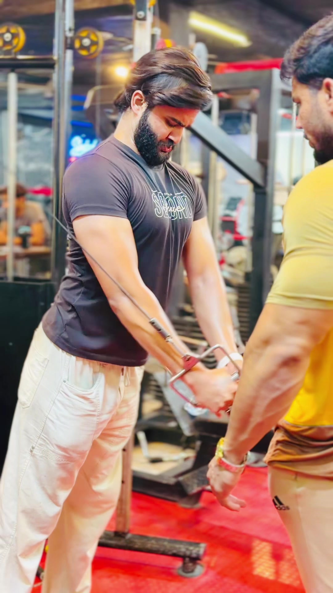 @nafeesidrees3