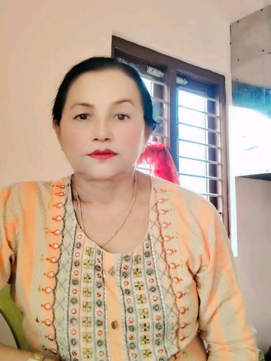@radhika_regmi