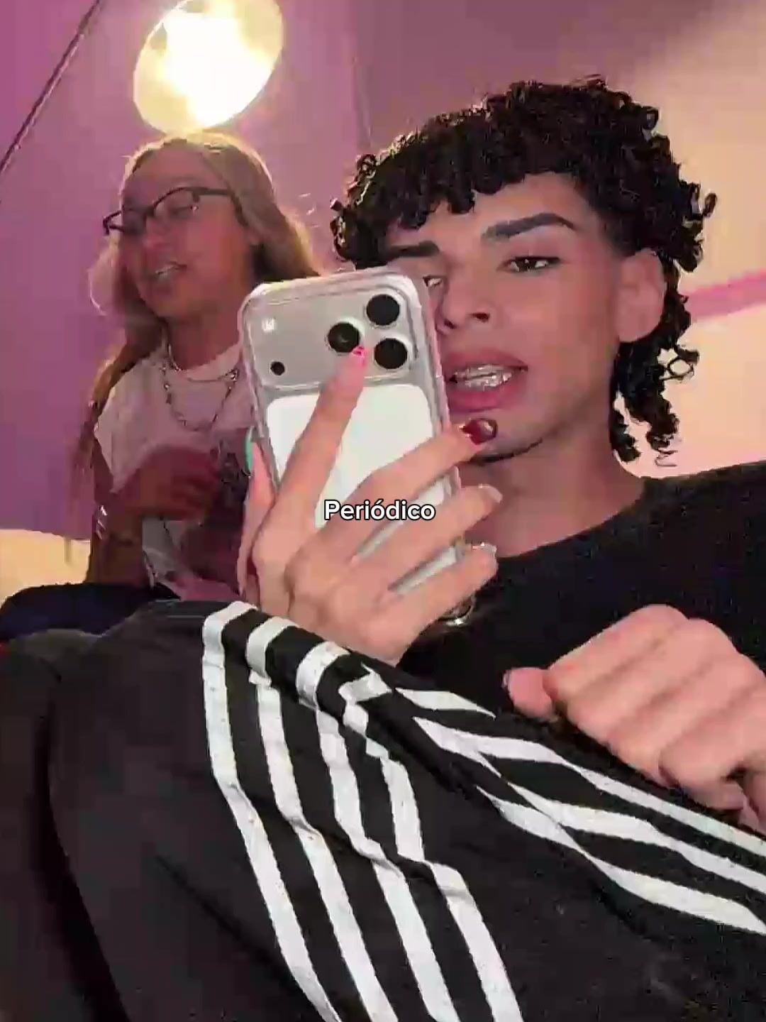 @Scar โ.