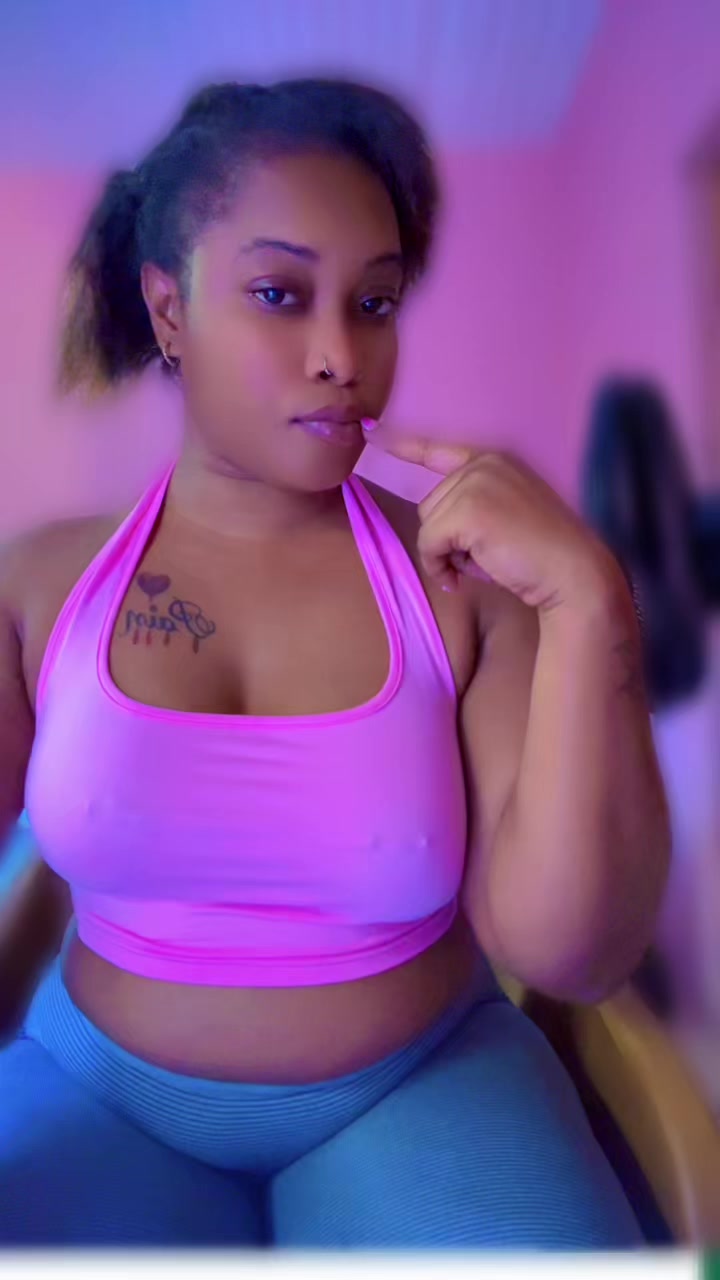 @Rissa💞🇯🇲