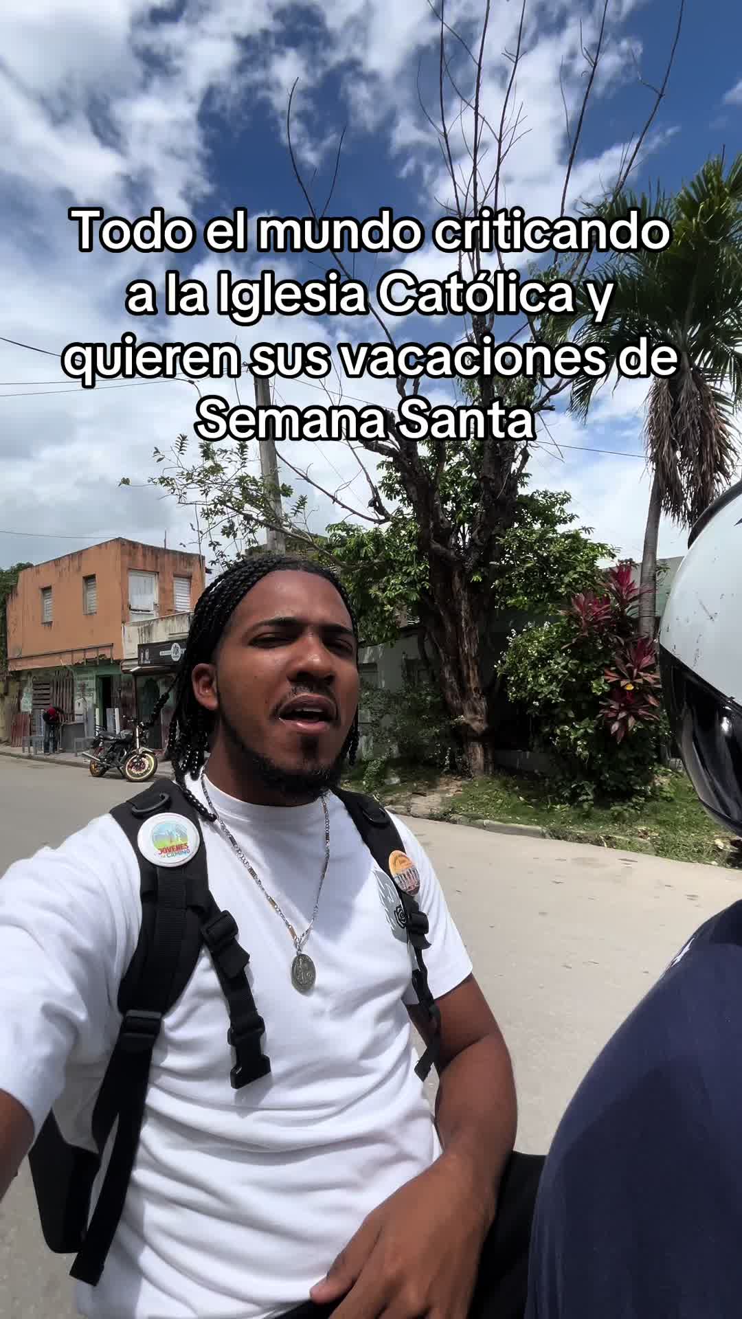 @Axelconmochila 🎒