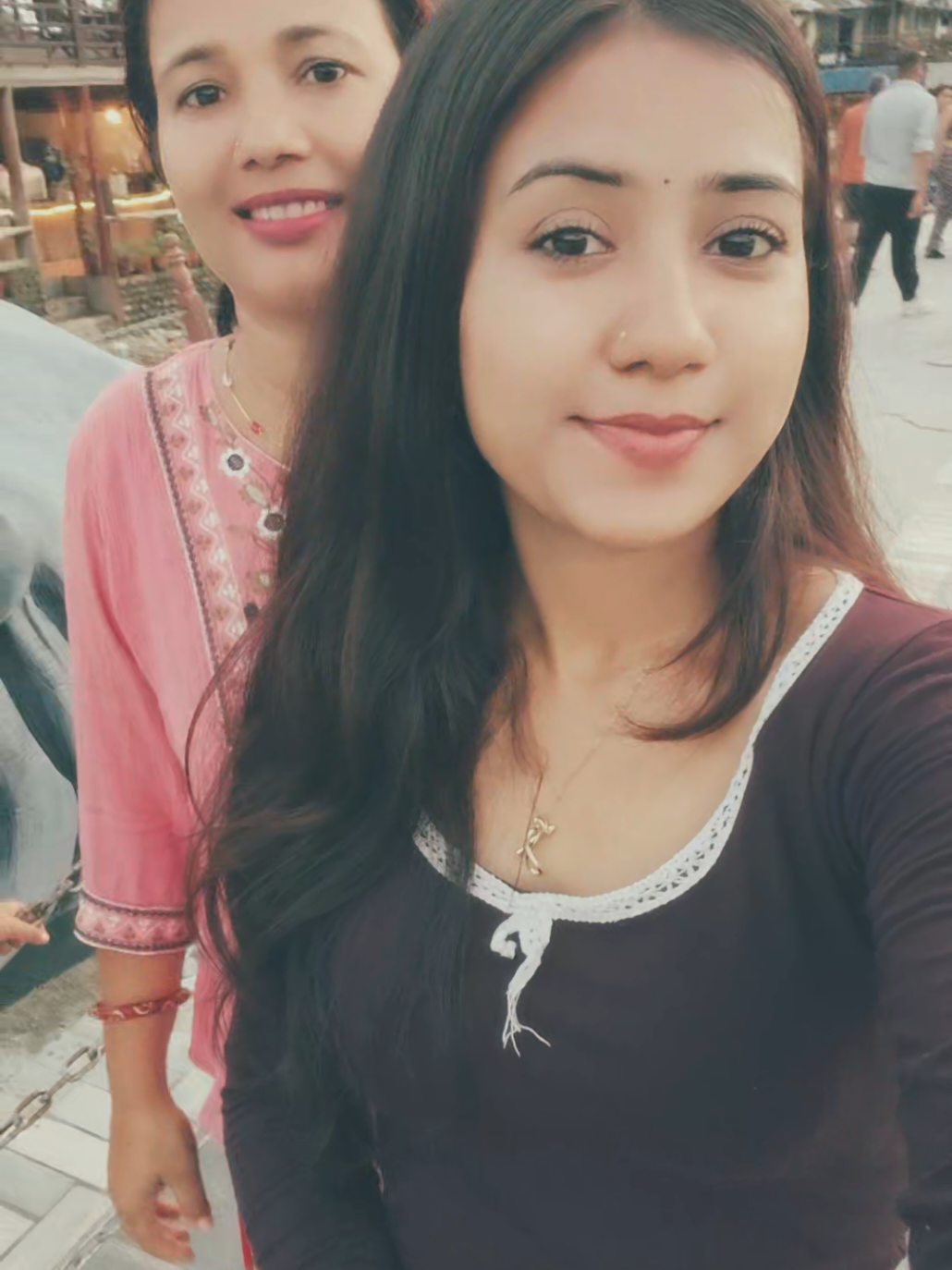 @माेनिका 🌟