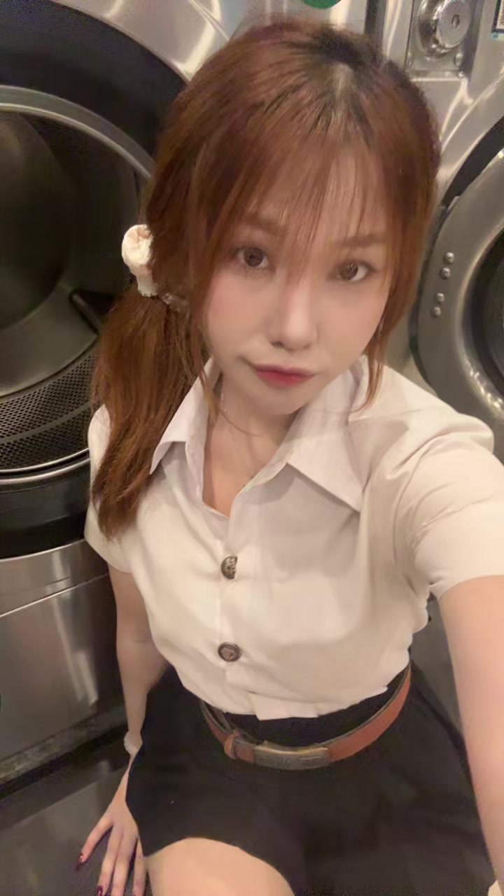 @บัวรักชมพู