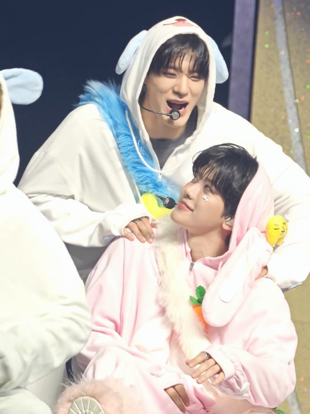 @แฟนสาวเจโน่แจมินจีซอง