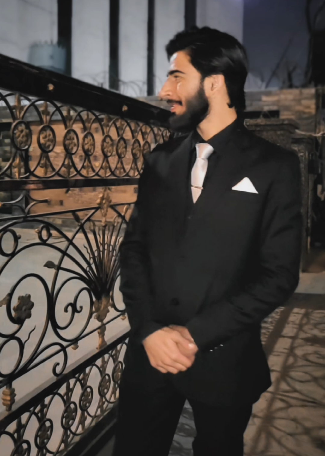 @عبدالمعز حیات اعوان ٹمن 🦢🤍