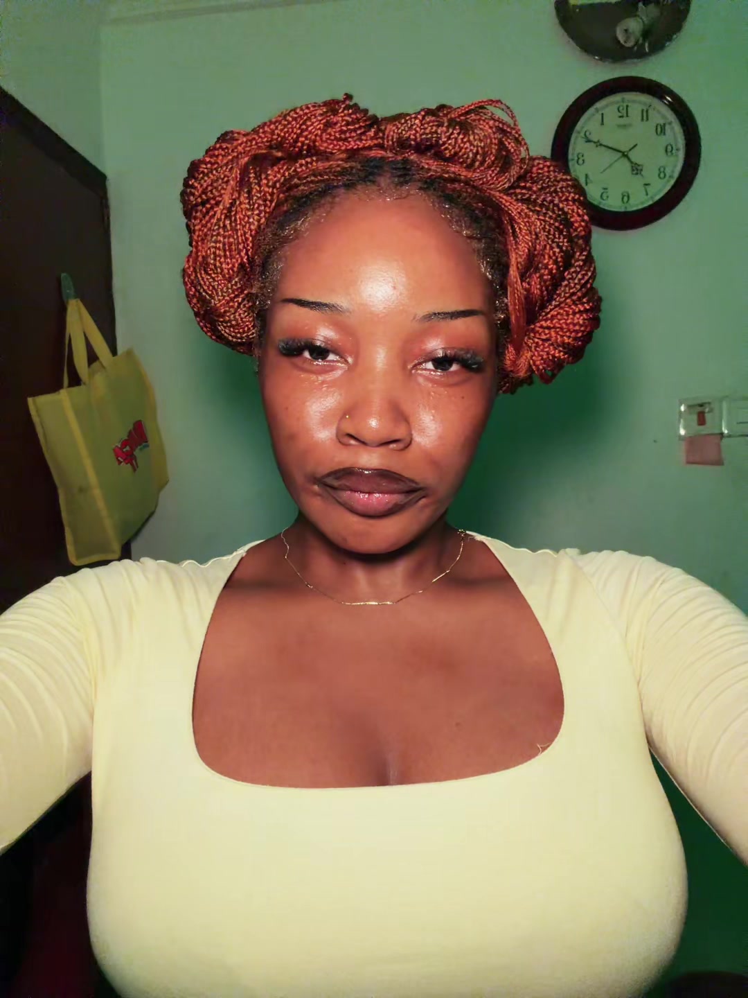 @Brownie.A>🧝🏽♀️