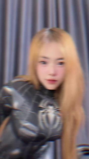 @_ayang9