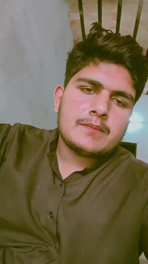 @𝘚𝘢𝘩𝘪𝘳_𝘎𝘪𝘭𝘭