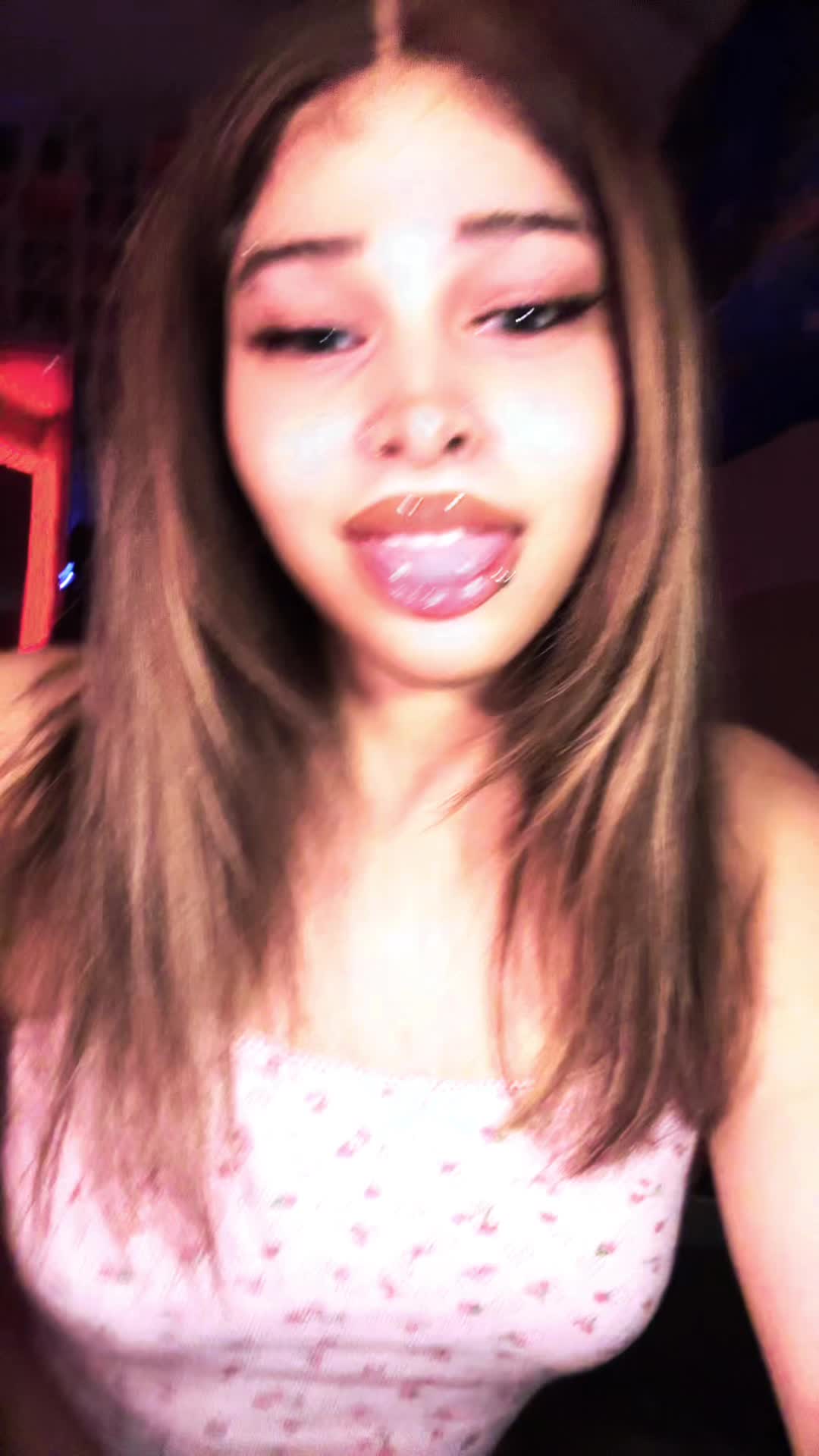 @Kam🕷️