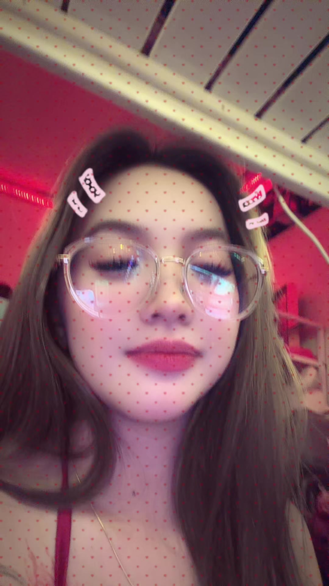 @agandaaa on IG