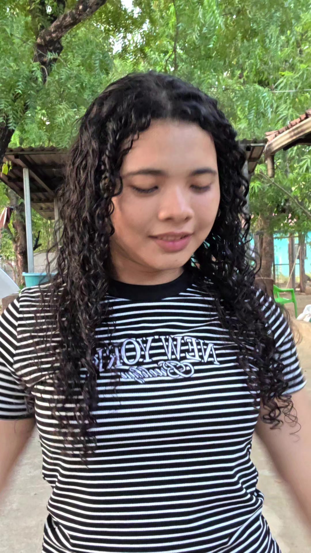 @Yesmi Esther Moreno👑🎙️