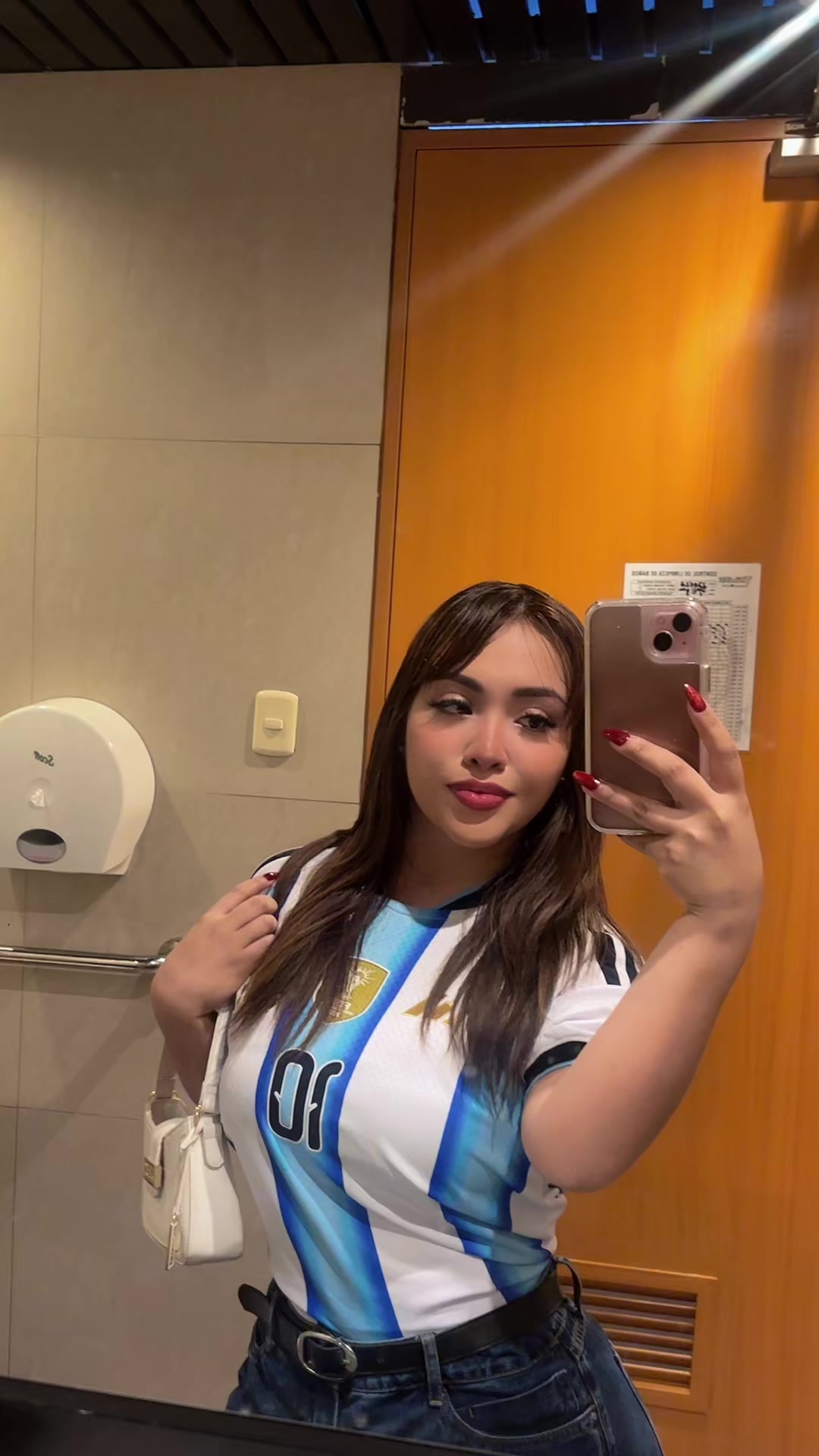 @Ariana rabanal