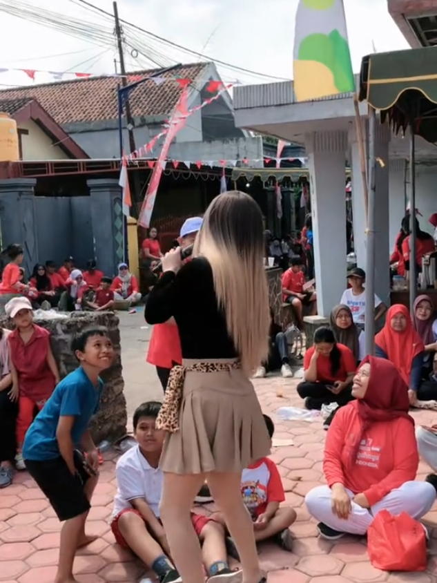 @MAGDALENA SAFARA 23