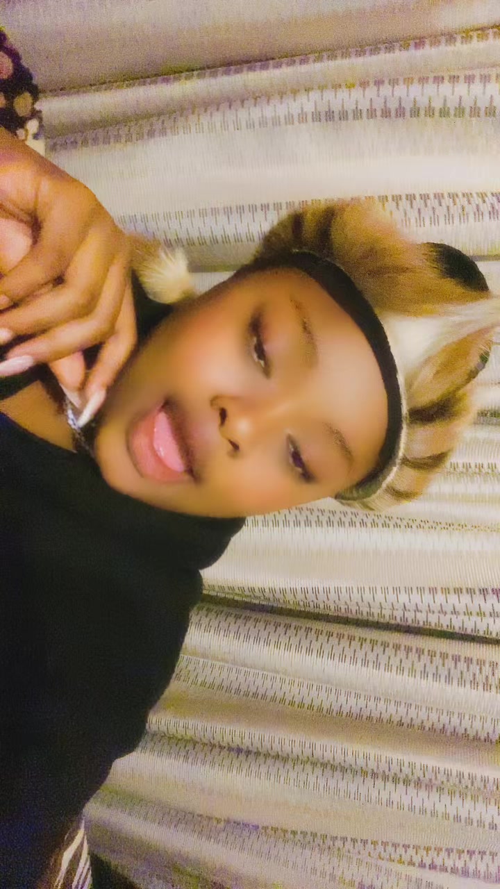 @vaneliathwala