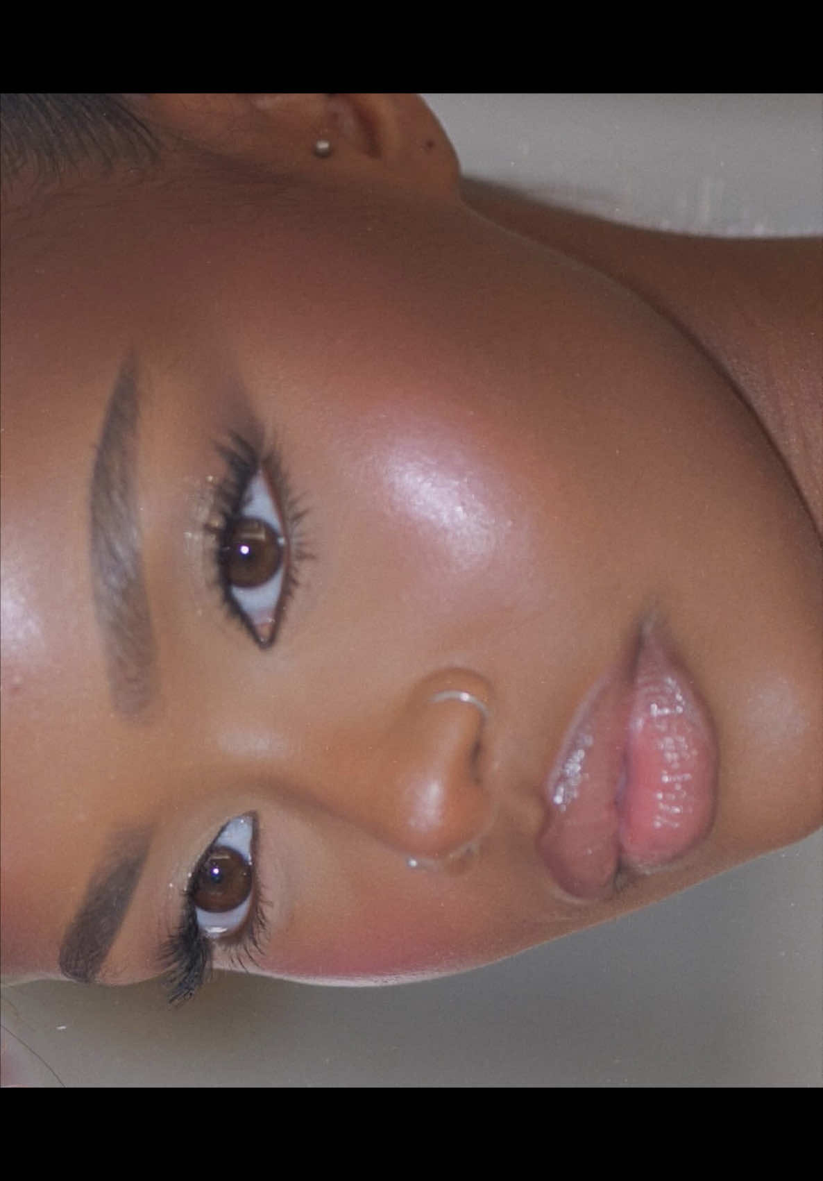 @MAKEUPBYYLLKE