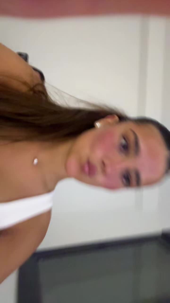 @odel