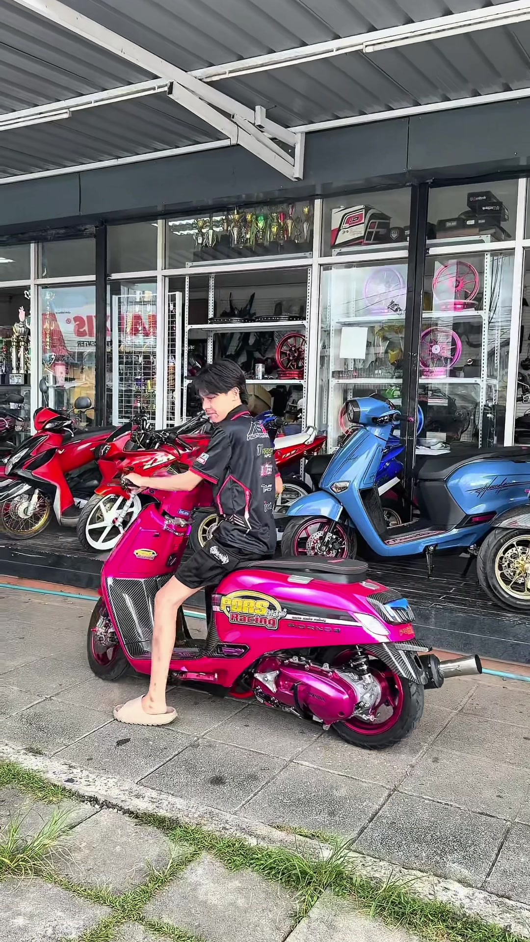 @ฟูจิโทระ (ช่องจริง) &reg;️
